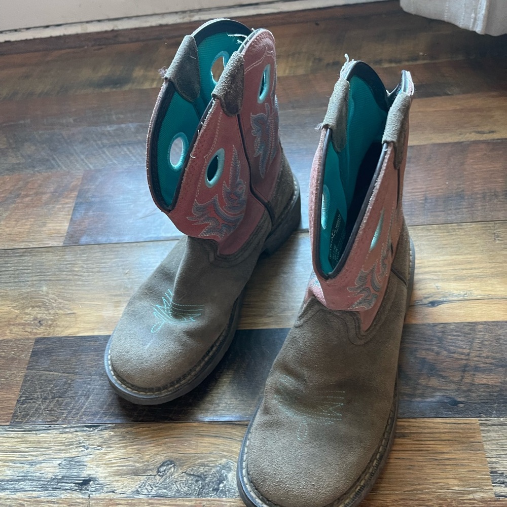 Ariat fat baby Boots